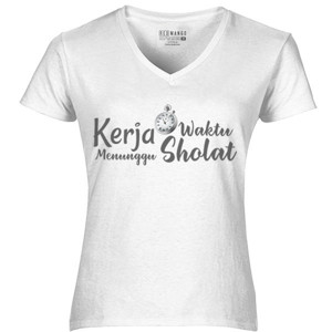 Kaos kerja menunggu waktu sholat