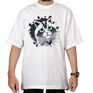 Kaos Oversize lucu dan penuh kepolosan