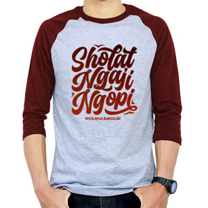 Kaos Raglan Sholat Ngaji Ngopi di Daarul Barokah