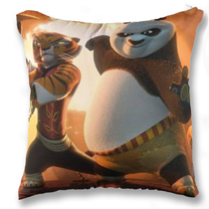 Bantal kungfu panda