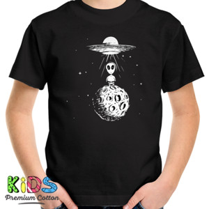 Kaos Baju Kaos Distro Alien landed to moon