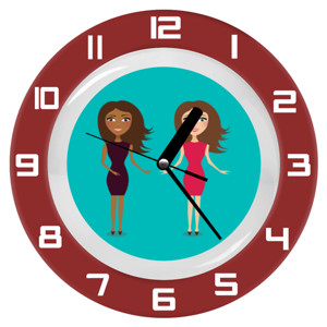 Jam Dinding Gadis senang berdua