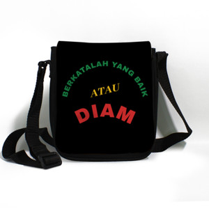 Tas Selempang Berkata Baik