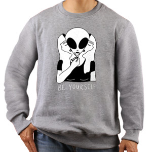 Jaket Sweater Be Your Self