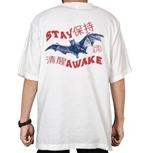 Kaos Oversize Stay Awake