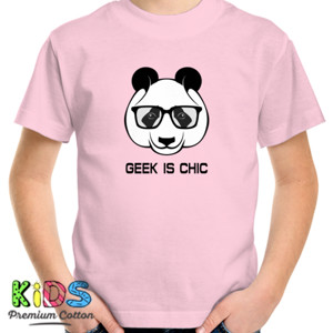 Kaos Geek Is Chic ( funny nerd )