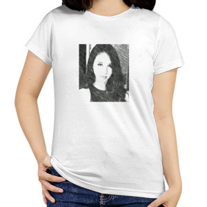 Kaos 15.front_Beauty_woman_sket_pencil_white
