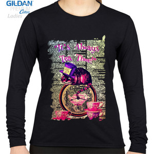 Kaos Kaos Cat Alice on text book