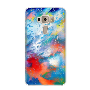 percikan air di kaca Casing HP