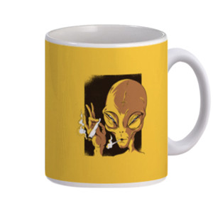 Mug smoking alien