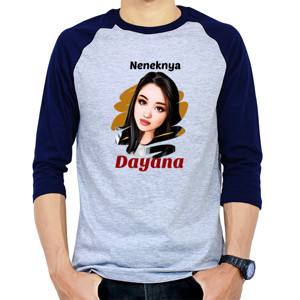 Kaos Raglan Neneknya Dayana