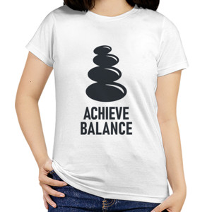 Kaos Kaos wanita achieve balance