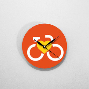 Jam Dinding love bike