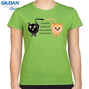 Kaos Kucing Jaga Jarak