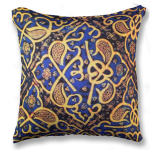 Bantal bantal batik pamekasan