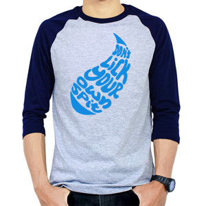 Kaos Raglan Raglan Don't Lick Your Own Spit