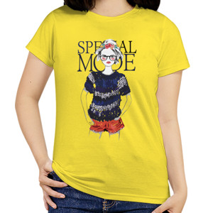 Kaos Wanita