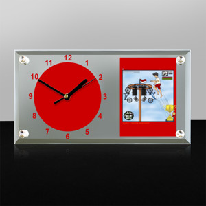 Jam Meja Komik terkreatif no.1 2020