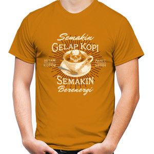 Kaos Semakin Gelap Kopi Semakin Berenergi