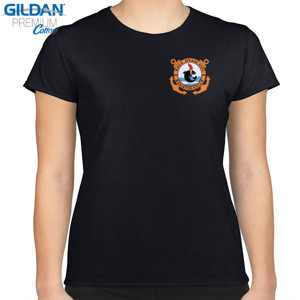 Kaos Sweater Distrik Navigasi