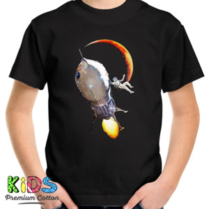 Kaos aksi sang astronot di luar angkasa