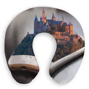Bantal Leher Handphone & Castle