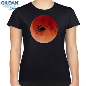 Kaos Becak Moon