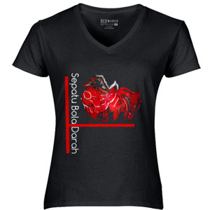 Kaos Lukisan Sepatu bola Darah