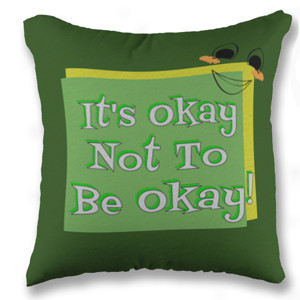 Bantal Motif It's Okay