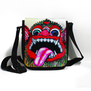 Tas Selempang Tas Selempang Dengan Lukisan Wajah Barong 3