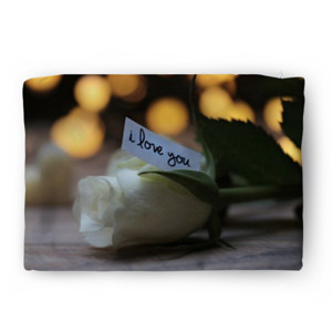 Sarung Bantal SARUNG BANTALCINTA MOTIF BUNGA 01