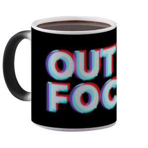 Mug Bunglon out of focus