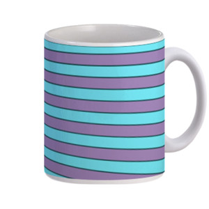 Mug Mug dengan tema garis abu dan biru muda 