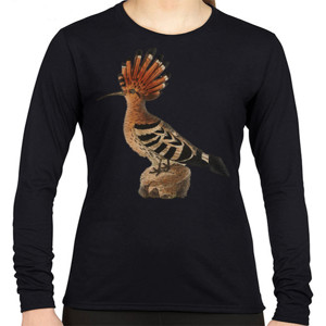 Kaos burung di atas pohon