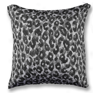 Bantal Sofa Pola Leopard Beludru 2 - Customic47