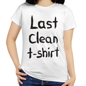 Kaos Last Clean T-Shirt