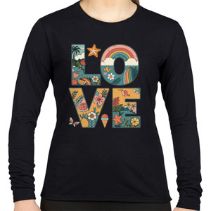 Kaos Love, dengan ornamen laut