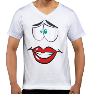Kaos  bibir dan mata putih