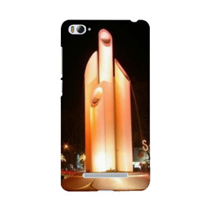 Kota Surabaya - Tugu bambu runcing Casing HP