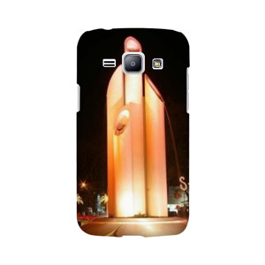 Kota Surabaya - Tugu bambu runcing Casing HP