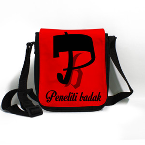 Tas Selempang Peneliti badak