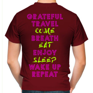 Kaos Grateful travel T-shirt