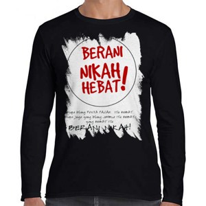 Kaos Kaos berani Nikah Lengan Panjang Hitam