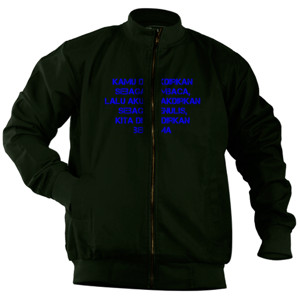 Jaket Bomber Takdir sang pembaca