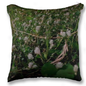 Bantal Bunga Rumput