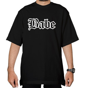 Kaos Oversize Babe Letter T-Shirt