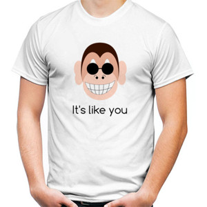 Kaos pakai saja kaosnya, jangan baca tulisannya