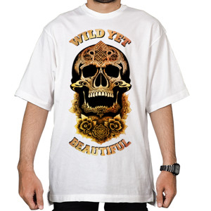 Kaos Oversize Wild Yet Beautiful