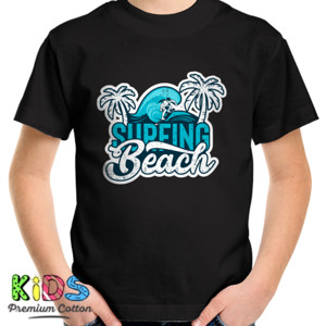 Kaos surfing beach