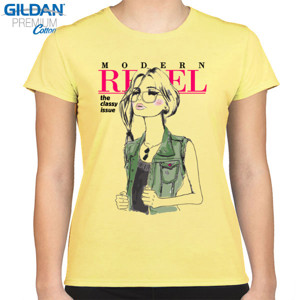 Kaos Wanita